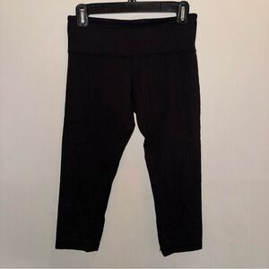 Lululemon Capri Leggings Women’s Size 6